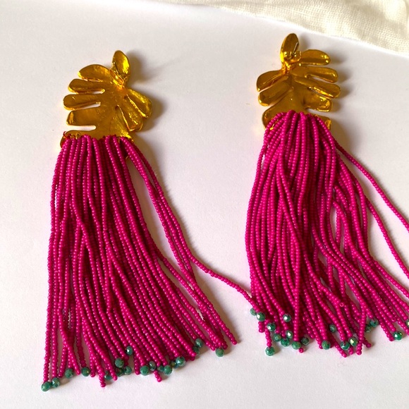 Zara’s beautiful waterfall Earrings 💖✨ - Picture 6 of 7